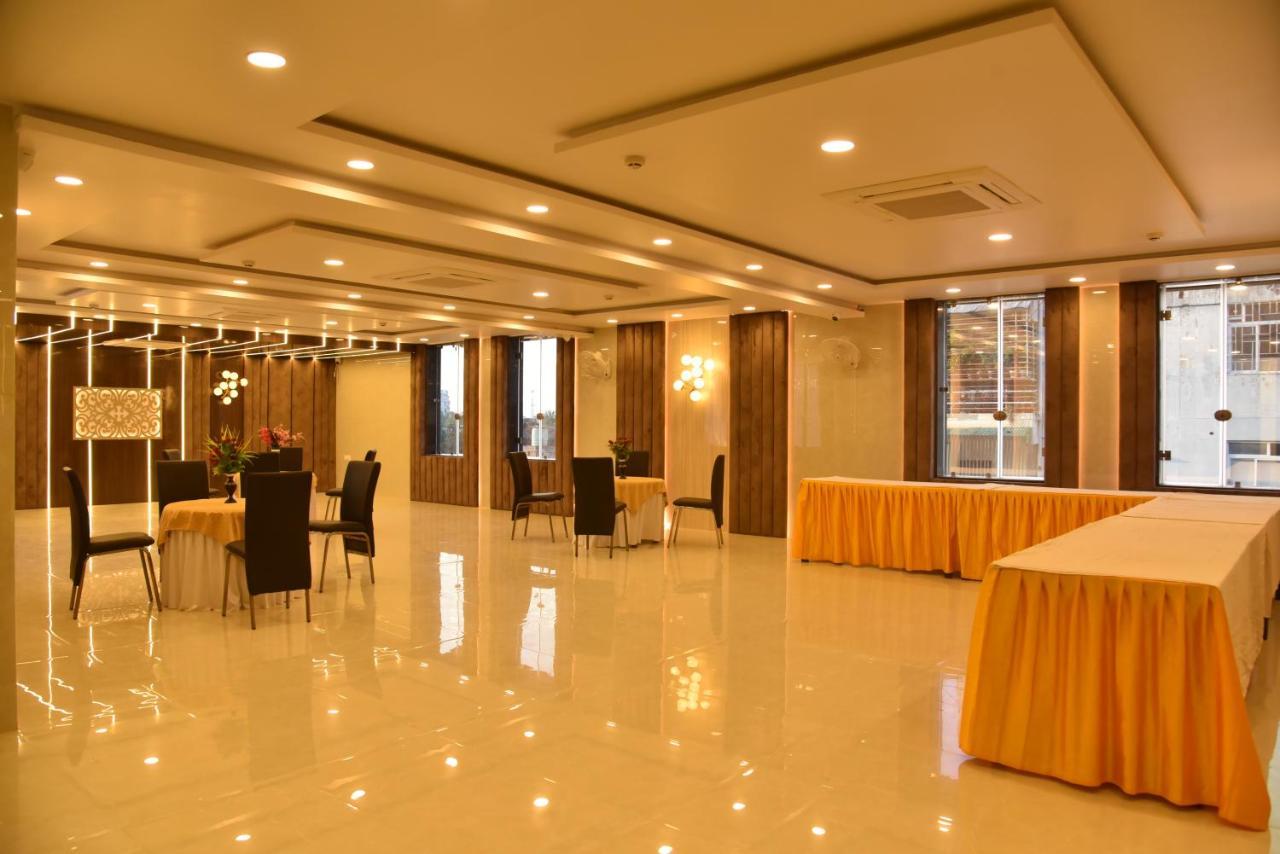 Hotel Nexus L Hotels In Charbagh Lucknow Dış mekan fotoğraf
