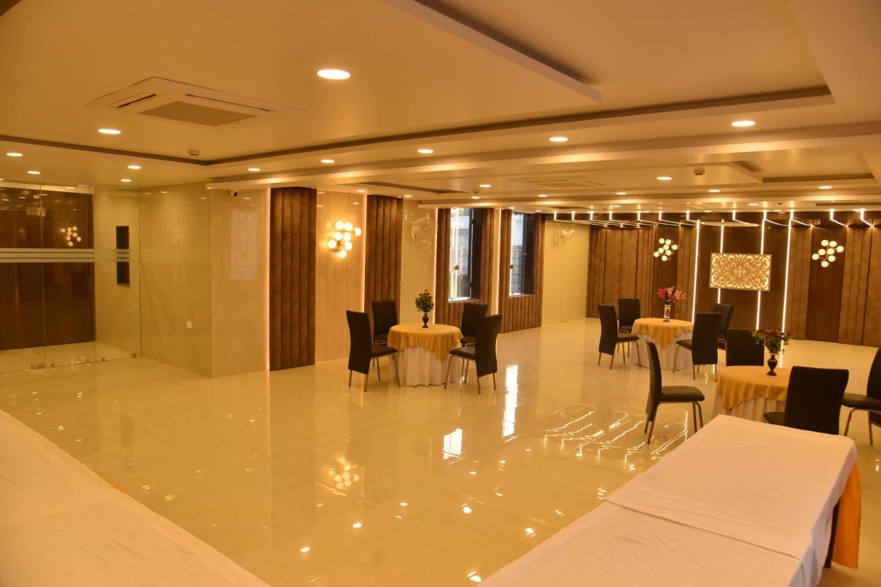 Hotel Nexus L Hotels In Charbagh Lucknow Dış mekan fotoğraf