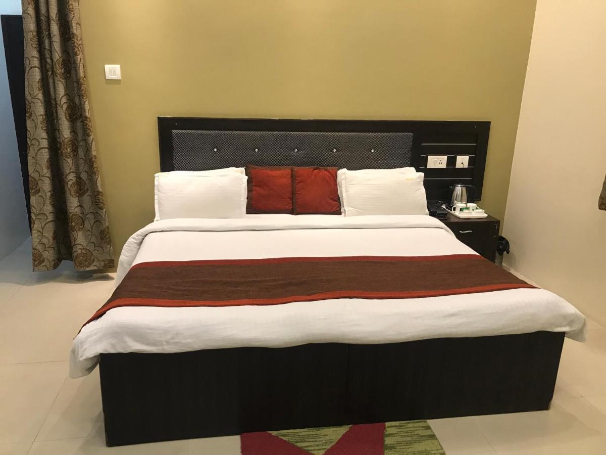 Hotel Nexus L Hotels In Charbagh Lucknow Dış mekan fotoğraf